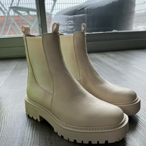 Sam Edelman Laguna Ivory leather Chelsea boot. Never worn.